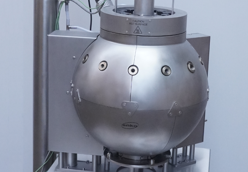 FLAMMABILITY AT HIGH PRESSURES AND TEMPERATURES